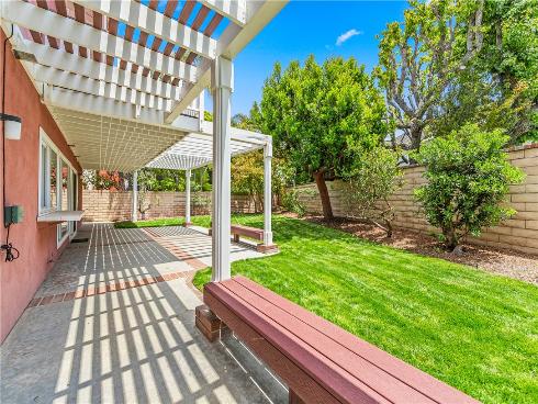 19332 Evening Hill Drive, Huntington Beach, CA