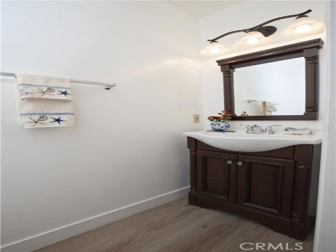 16102 Warmington 15 Lane, Huntington Beach, CA