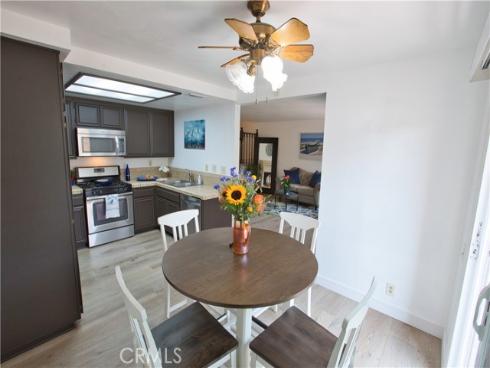 16102 Warmington 15 Lane, Huntington Beach, CA