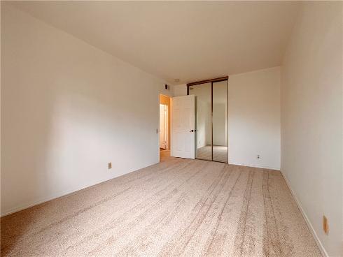 16102 Warmington 15 Lane, Huntington Beach, CA