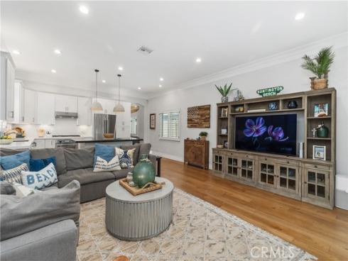 117 Alabama Street, Huntington Beach, CA