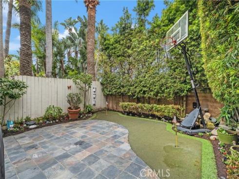 117 Alabama Street, Huntington Beach, CA