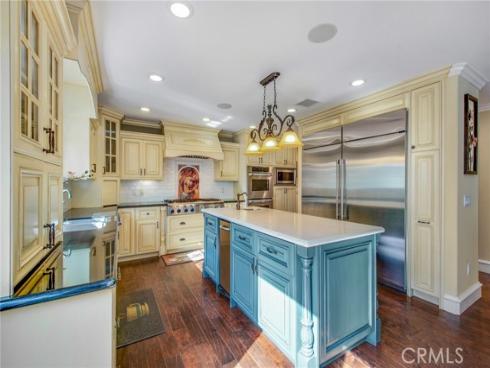 22052 Susan Lane, Huntington Beach, CA