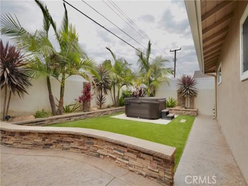 7642 Rhone Lane, Huntington Beach, CA