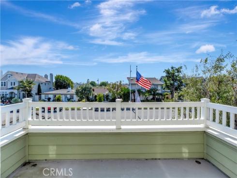 1822 Pine Street, Huntington Beach, CA