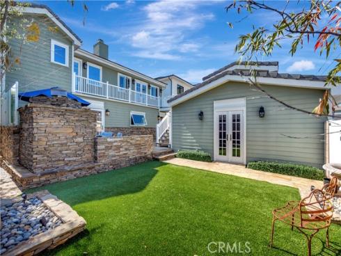 1822 Pine Street, Huntington Beach, CA