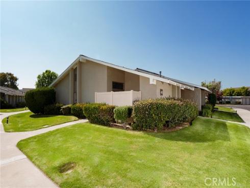 8766  Tulare   Drive401 A, Huntington Beach, CA