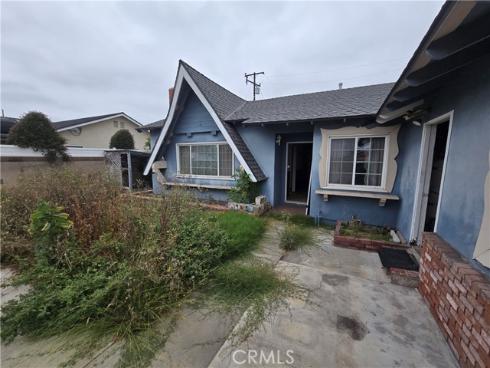 8171  Holland   Drive, Huntington Beach, CA