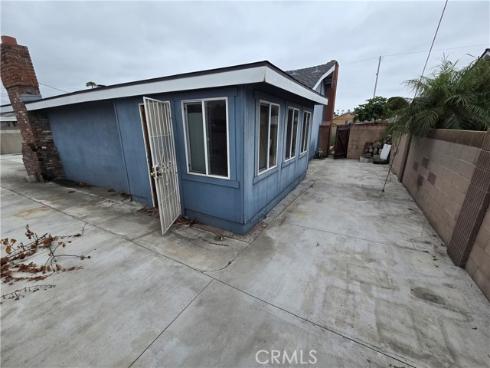 8171  Holland   Drive, Huntington Beach, CA