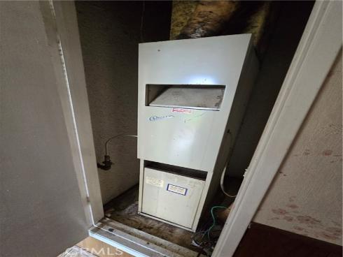 8171  Holland   Drive, Huntington Beach, CA