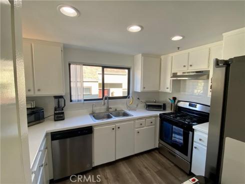 17722 Sergio Cir 203 , Huntington Beach, CA