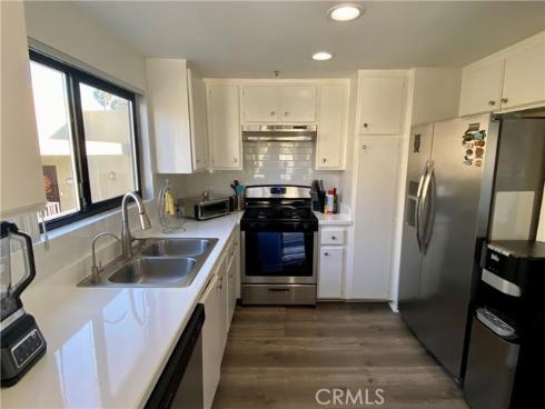 17722 Sergio Cir 203 , Huntington Beach, CA