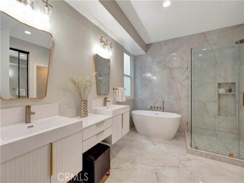 311  22nd   Street, Huntington Beach, CA