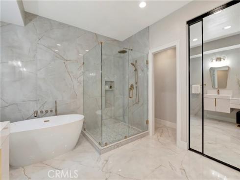 311  22nd   Street, Huntington Beach, CA