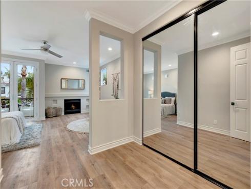 311  22nd   Street, Huntington Beach, CA