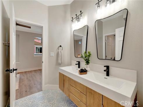 311  22nd   Street, Huntington Beach, CA