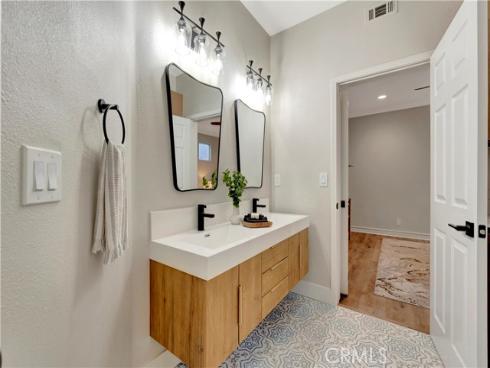 311  22nd   Street, Huntington Beach, CA