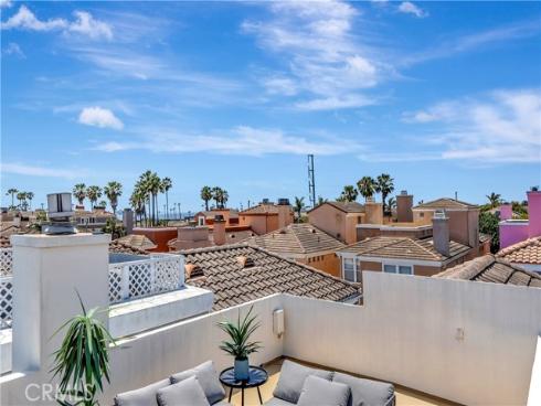 311  22nd   Street, Huntington Beach, CA