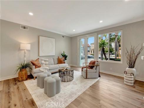 311  22nd   Street, Huntington Beach, CA