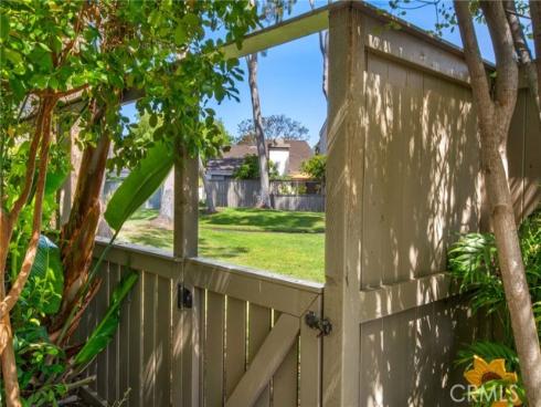 19675 Seacliff Lane, Huntington Beach, CA