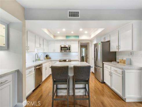 19675 Seacliff Lane, Huntington Beach, CA