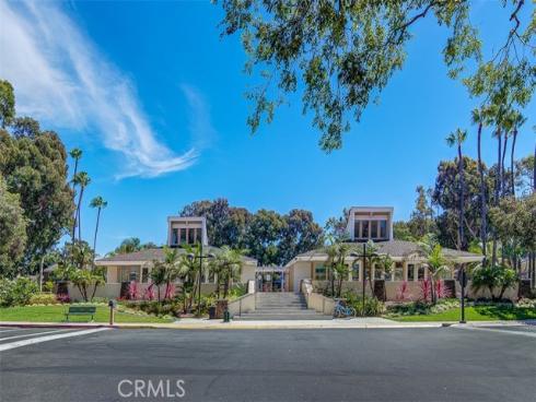 19675 Seacliff Lane, Huntington Beach, CA