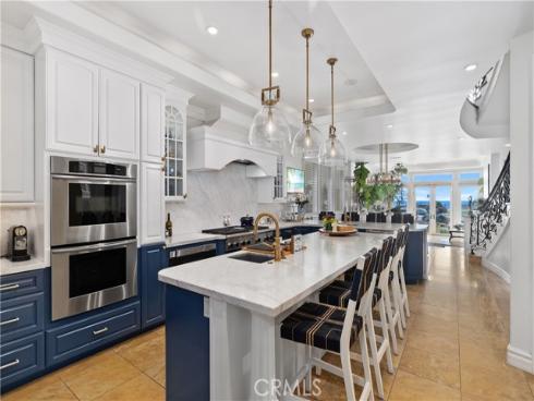 2118 Pacific Coast , Huntington Beach, CA