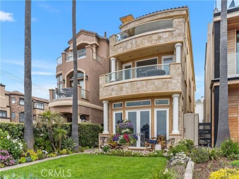 2118 Pacific Coast , Huntington Beach, CA