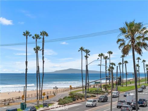 2118 Pacific Coast , Huntington Beach, CA