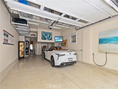 2118 Pacific Coast , Huntington Beach, CA