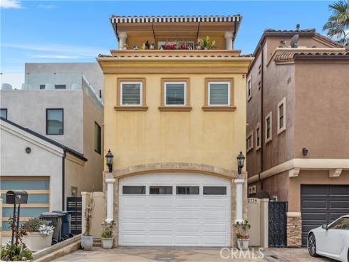 2118 Pacific Coast , Huntington Beach, CA