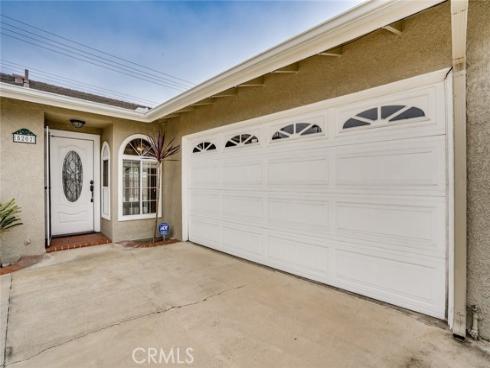 5202 Caliente Drive, Huntington Beach, CA
