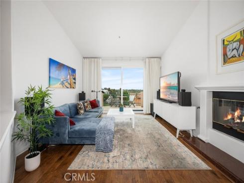 5142 Warner 305 , Huntington Beach, CA