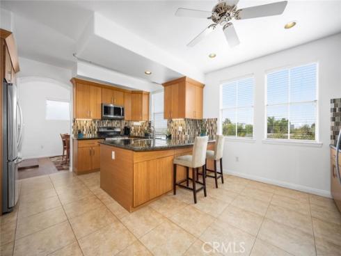 5142 Warner 305 , Huntington Beach, CA