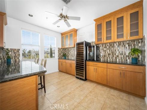 5142 Warner 305 , Huntington Beach, CA