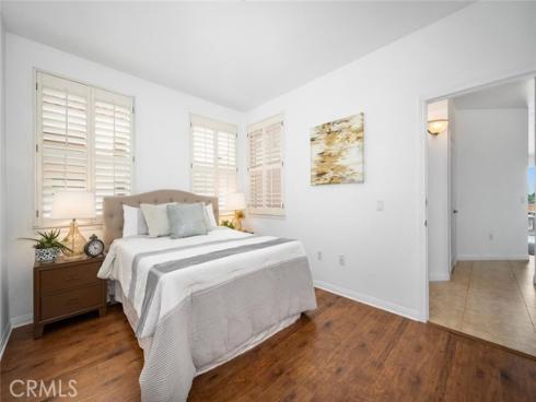 5142 Warner 305 , Huntington Beach, CA