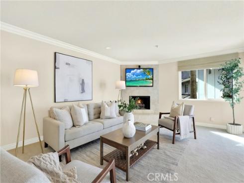 2872 Coast CI205 Circle, Huntington Beach, CA