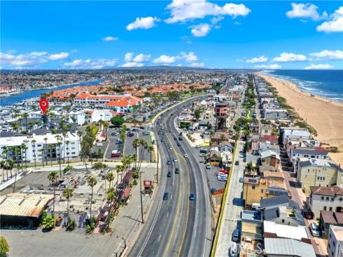 2872 Coast CI205 Circle, Huntington Beach, CA