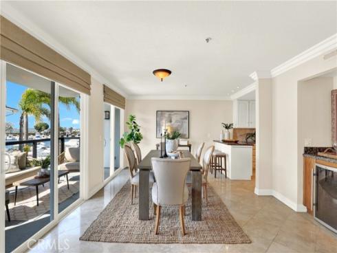 2872 Coast CI205 Circle, Huntington Beach, CA