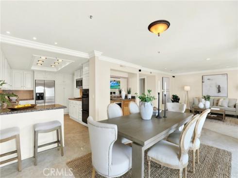 2872 Coast CI205 Circle, Huntington Beach, CA