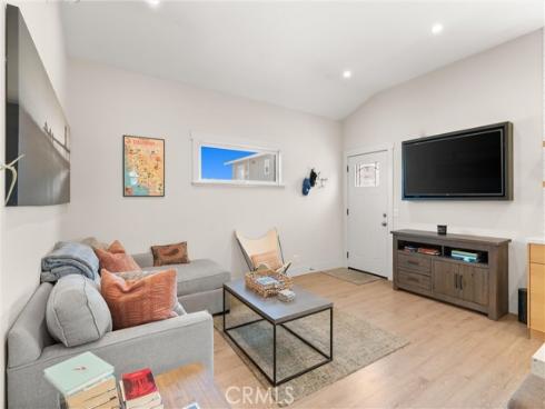 8391 Doncaster Drive, Huntington Beach, CA