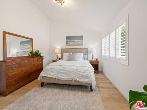 7016 Little Harbor Drive, Huntington Beach, CA