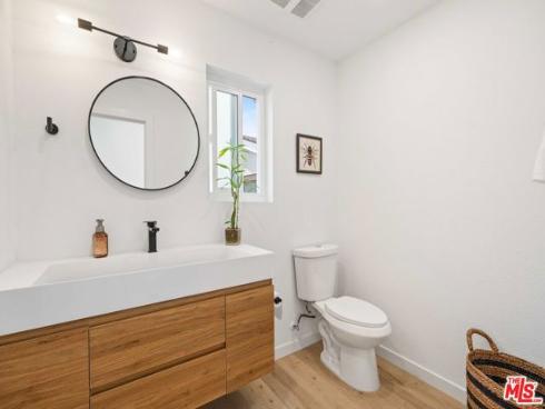 7016 Little Harbor Drive, Huntington Beach, CA