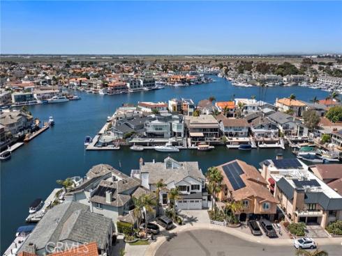 4021 Ondine Circle, Huntington Beach, CA