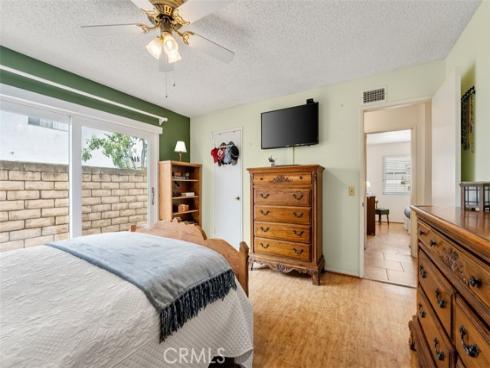 20121 Swansea Lane, Huntington Beach, CA