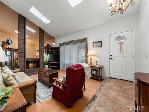 20121 Swansea Lane, Huntington Beach, CA