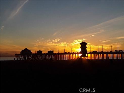 20121 Swansea Lane, Huntington Beach, CA