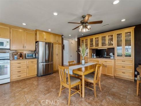 20121 Swansea Lane, Huntington Beach, CA