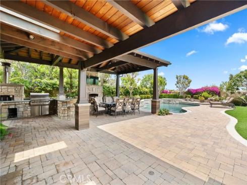 18912 Rockinghorse Lane, Huntington Beach, CA