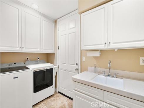 18912 Rockinghorse Lane, Huntington Beach, CA